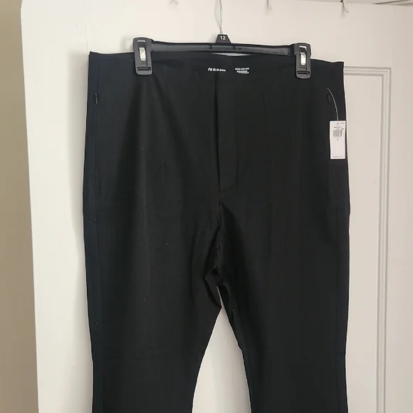 Old Navy Women's NWT Extra High Rise Polished Pixie Pants - Picture 3 of 14